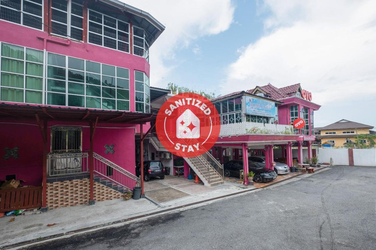 Oyo 89984 Noris Wang Homestay Lumut Kültér fotó